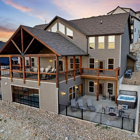 Chateau On The Cove Branson Eksteriør billede