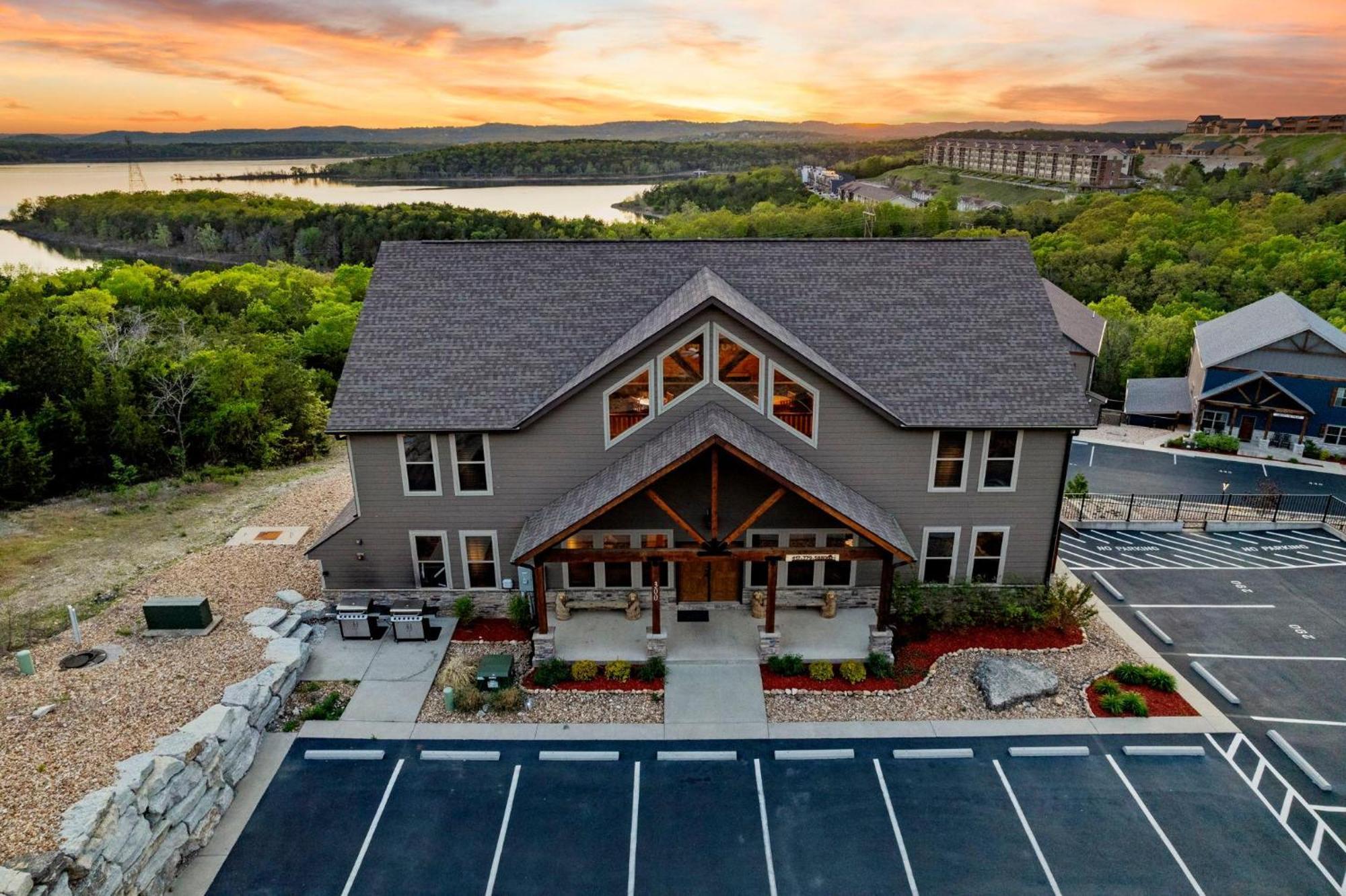Chateau On The Cove Branson Eksteriør billede